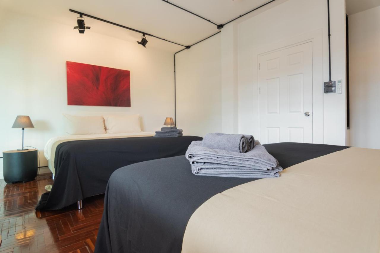 Mini-Me Hubs, Charm Suites & Pool In Old City Chiang Mai Exterior photo